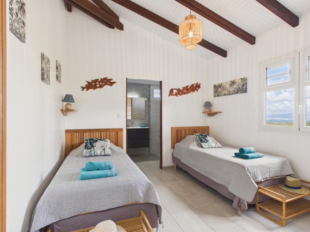 Location villa 3 chambre sainte luce - chambre 2 